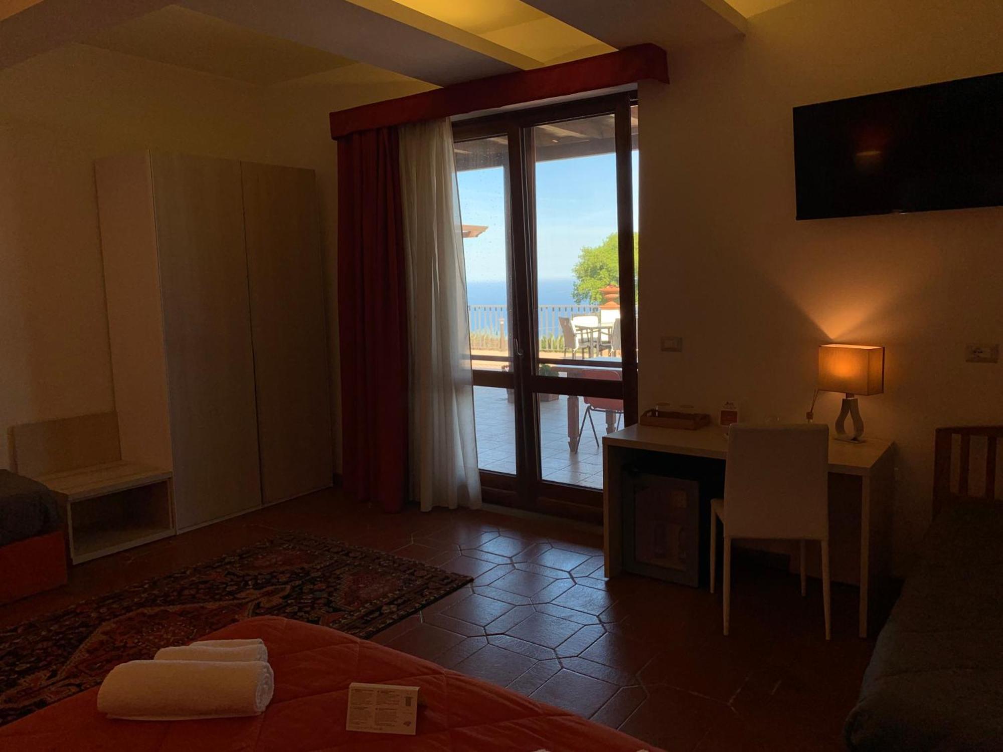 Villa Zufro Vibo Valentia Exteriér fotografie